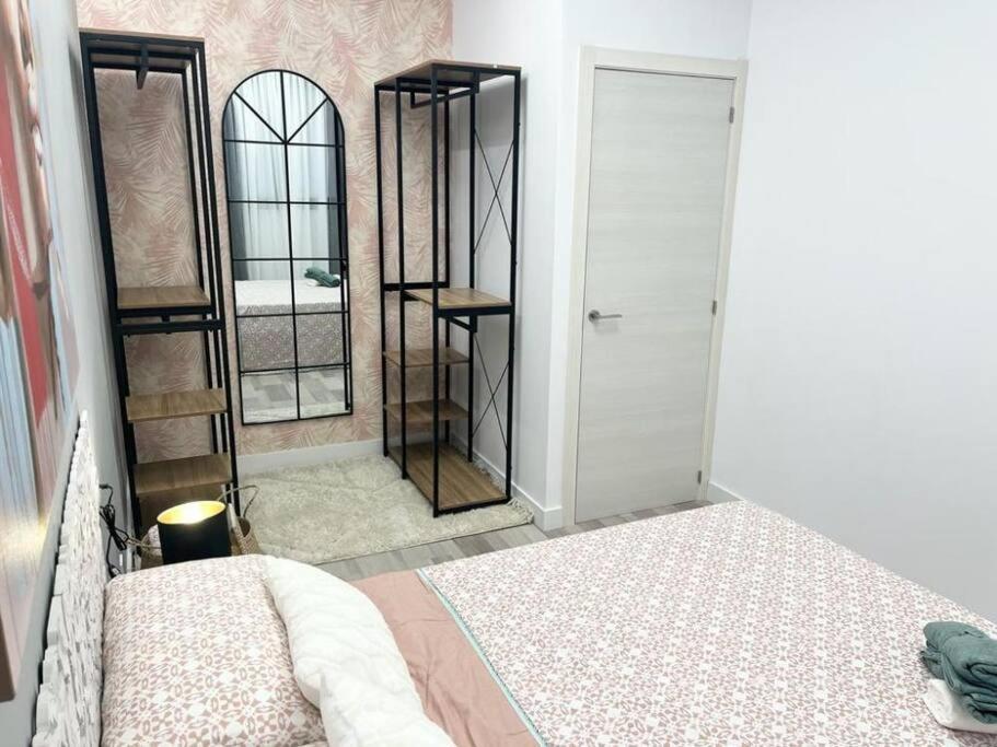 Pb Apartamento En Pleno Centro De Alcoi Exterior foto